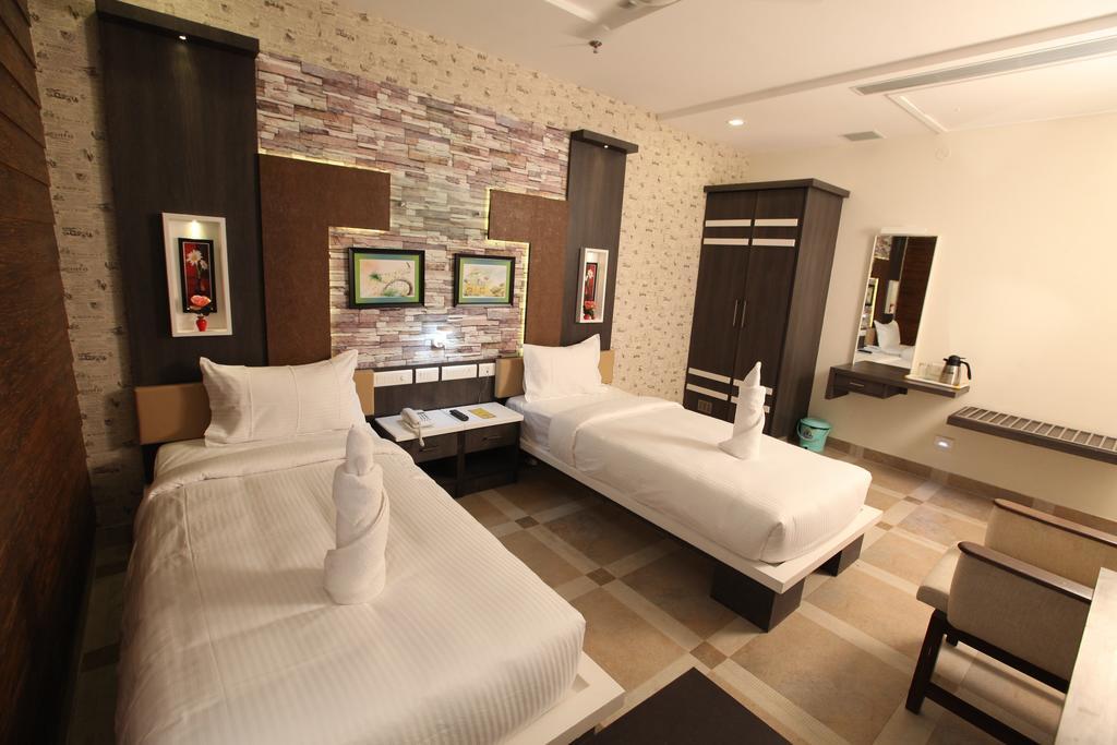 Hotel Mmr Gardens Maduraj Zewnętrze zdjęcie
